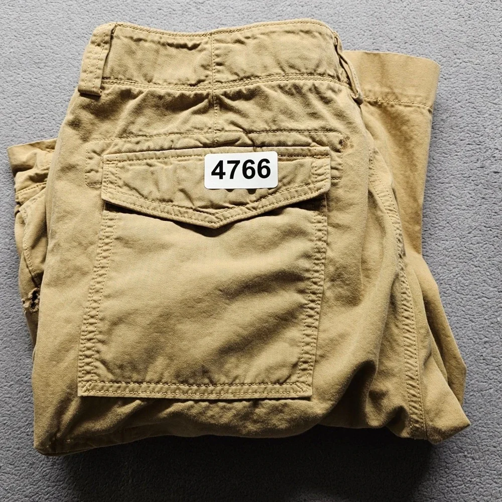 Banana Republic Cargo Shorts Mens 34 Tan Relaxed Fit Garment Dye Cotton 4766